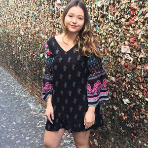 Meet your Posher, Devin